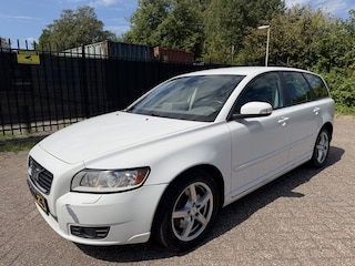 Volvo V50 2.4 Autom/Tiptr Edition II Leer/Clima/Navi/Cruise/PDC