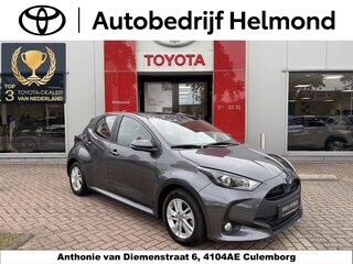 Toyota Yaris 1.5 Hybrid 115 Business