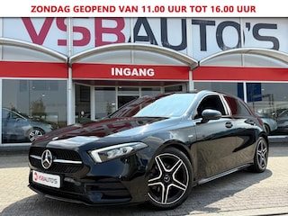 Mercedes-Benz A180 EDITION AMG-LINE 122PK LED NAVI CAMERA SFEERVERLICHTING AIRCO LMV PDC