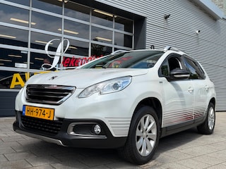 Peugeot 2008 1.2 PureTech Urban Cross - Navigatie I Airco I Comfort pakket I Trekhaak