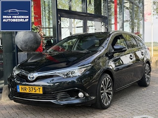 Toyota Auris Touring Sports 1.8 Hybrid Lease | Panoramadak | Navigatie | Climate Control | Licht metalen velgen | Cruise Control