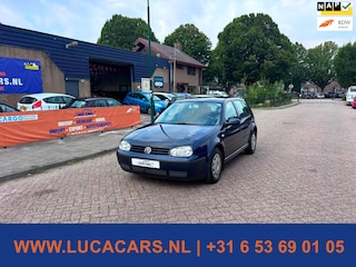 Volkswagen Golf 1.6 Trendline Aut Airco NIEUWE APK!