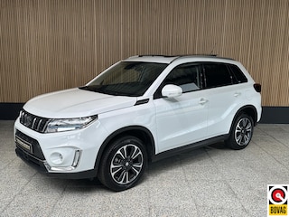 Suzuki Vitara 1.5 Hybrid Style Trekhaak | Schuif kantel dak | Camera.