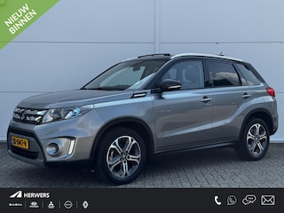Suzuki Vitara 1.6 High Executive / Trekhaak / Camera / Climate control / Adaptieve Cruise control / Navigatie / Stoel verwarming / Bluetooth /