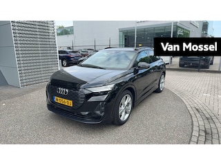 Audi Q4 40 Launch edition S Competition 77 kWh 204 PK | S-line | Panoramadak | SONOS Sound | Camera | Navigatie | Stoelverwarming | Trekhaak | Head-up Display | Lichtmetalen velgen |