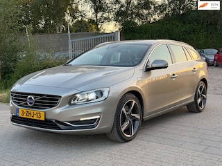 Volvo V60 2.4 D6 AWD Plug-In Hybrid Summum Aut Airco Cruise
