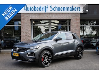 Volkswagen T-Roc 1.0 TSI R-line Style CARPLAY DAB NAVI COCKPITVIEW STOELVERWARMING 2xPDC ACC 19"LMV ALL-SEASONS NAP ZEER-NETJES!!