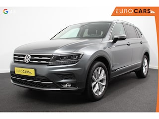 Volkswagen Tiguan 1.5 TSI 150pk DSG HighLine 7p. Navigatie Climate Control Lichtmetalen velgen Electrische Achterklep DAB Led Stoelverwarming
