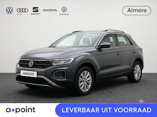 Volkswagen T-Roc 1.5 TSI Life 150PK DSG | Achteruitrijcamera | Stoelverwarming | Clima |