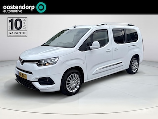 Toyota Proace City 1.2 Turbo Active Long 7p. | Stoelverwarming | Trekhaak |