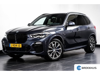 BMW X5 xDrive45e High Executive | NL-AUTO! | M-SPORT | 360° CAMERA ELEKTR TREKHAAK | LUCHTVERING | ADAPTIVE CRUISE | DODE HOEK | HARMEN KARDON | LANE ASSIST | ELEKTR. STOEL INCL GEHEUGEN