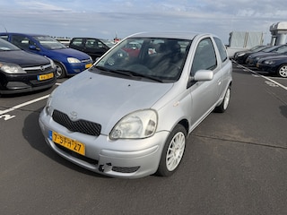 Toyota Yaris 1.3 VVT-i Sol