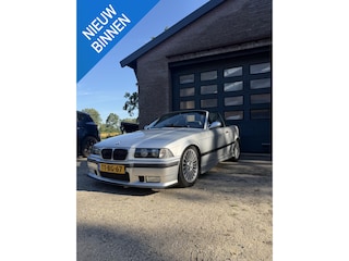 BMW 3-serie Cabrio 318i Executive Climate/LEER/NAP