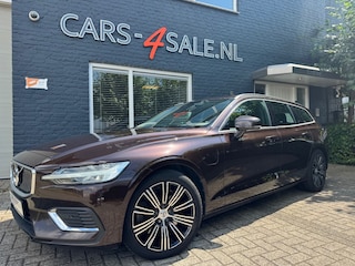 Volvo V60 2.0 T8 Recharge AWD Inscription 390pk + Camera + Leder + Panoramdak + 18 inch Lmv