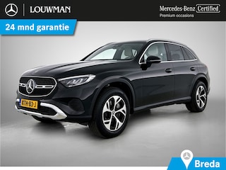 Mercedes-Benz GLC 300 e 4MATIC Plug-In Hybride Trekhaak | Lederen Bekleding | Zwarte Hemel | Parkeerpakket met achteruitcamera | Memory Voorstoelen. Inclusief 24 maanden Mercedes-Benz Certified garantie voor Europa.
