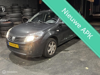 Dacia Sandero 1.4 Lauréate NWE APK