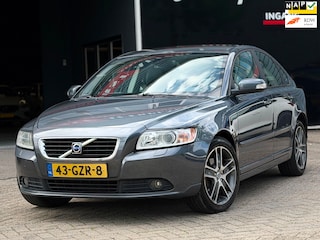 Volvo S40 1.8 Edition II DEALER ONDERHOUDEN/LEDER/CRUISE | KEURIGE AUTO !