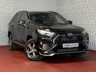 Toyota RAV4 2.5 Plug-in Hybrid AWD 306PK ✅Fabrieksnieuw✅ – direct leverbaar | 1500KG trekgewicht | Head-up | 360° camera | LED | Elektr. klep | Stoelverw PHEV PLUG IN