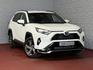 Toyota RAV4 2.5 PHEV AWD 306PK ✅gloednieuw ✅ | Trekgew. 1500KG | Head-up display | Camera | Full LED | Elektrische achterklep | Stuur/Stoelverwarming voor+achter PHEV PLUG IN