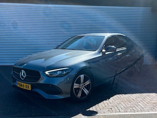 Mercedes-Benz C-klasse 180 AMG Line