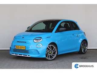 Fiat 500 Abarth Scorpionissima 42 kWh | Navigatie | Camera | Panoramadak | Alcantara | Sportstoelen | Cruise control |