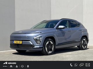 Hyundai Kona Comfort Smart 65.4 kWh / Trekhaak afneembaar 750 kg / CCS snel laden / HUD / Stuur- en stoelverwarming / Navi / Apple Carplay Android / 18" LM wielen /