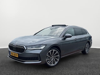 Skoda Superb Combi 1.5 TSI PHEV L & K | Trekhaak | 5 jaar | 204Pk | Pano Dak | Leder | Massage | Canton Sound |
