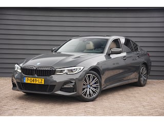 BMW 320e Business Edition Plus - M SPORT - LASER LED - SCHUIFDAK - LEDER - CARPLAY -