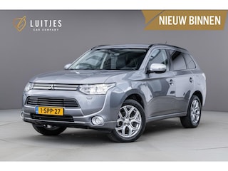 Mitsubishi Outlander 2.0 PHEV Instyle Schuifdak|Leder|Trekhaak|Elek.a-klep|Camera|Rockford-Fosgate