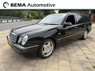 Mercedes-Benz E-klasse Combi 320 Avantgarde 7-Persoons