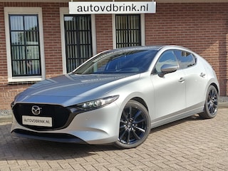 Mazda 3 2.0 SkyActiv-G, CAMERA RONDOM / TREKHAAK / LEER