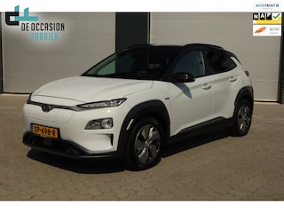 Hyundai Kona EV Premium 64 kWh Keyless Adaptief Carplay Stoelverwarming/-Koeling Head Up