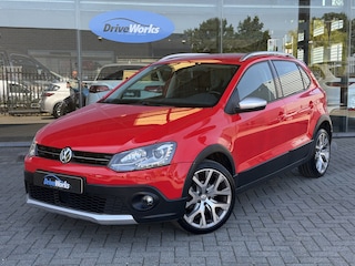 Volkswagen Polo 1.2 TSI Highline DSG | Adaptive CC | Xenon | LED | Climate C | Winter-pakket | Automaat | Interesse, Proefrit? Bel of app met: 06-24282842 / 06-42130156
