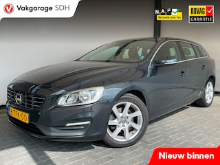 Volvo V60 1.6 T3 Momentum|Trekhaak|Nieuwe koppeling|Riem vervangen|4-Seizoenen banden|Cruise Control