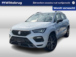 Seat Ateca 1.5 TSI 150pk FR DSG Automaat / Panorama schuifdak / Navigatie / LM 19 inch / Camera / Park Assist / Elektr klep /