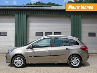 Renault Clio 1.6-16V DYNAMIQUE