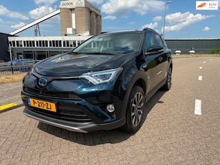Toyota RAV4 2.5 Hybrid AWD Energy Plus_Panoramadak_LEER_NETTE AUTO