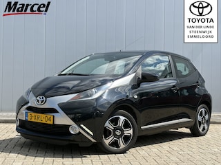 Toyota Aygo 1.0 VVT-i X-Clusiv NL Auto Dealer Onderhouden Keyless Clima Camera
