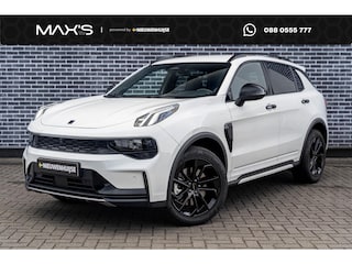 Lynk & Co 01 1.5 Core | Black Edition | GRATIS TREKHAAK | PHEV | Adaptieve Cruise Control | Keyless Entry | Stoelverwarming | Apple Carplay & Android Auto | 19 inch LM-Velgen | Achteruitrijcamera | Ledverlichting | 15,4 inch middendisplay | Premium audiosysteem |
