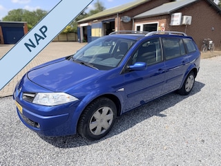 Renault Mégane 1.6 |16V 82KW - 111PK | GRAND TOUR | Panoramadak |