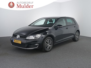 Volkswagen Golf 1.2 TSI Connected Series | Allstar | Stoelverwarming | Trekhaak | Cruise |