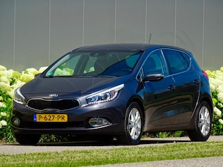 Kia Ceed Cee'd 1.6 GDI Luxe | Leer | Navi | 1e Eig |
