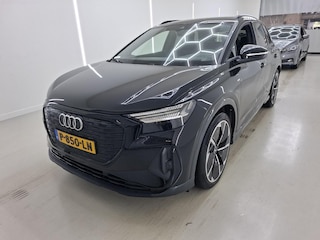 Audi Q4 40 204pk SOH 93,7% S-Line Competition RS stoelen 77 kWh
