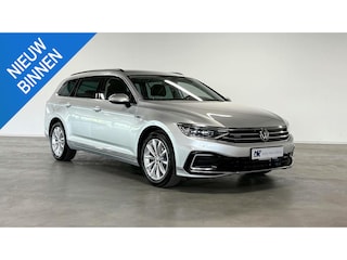 Volkswagen Passat Variant 1.4 TSI PHEV GTE Business | 1e eigenaar | Complete onderhoudhistorie