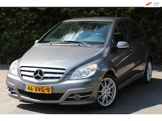 Mercedes-Benz B-klasse 180 CDI Business Class 110PK | Trekhaak | Parkeersensoren | Airco | Stoelverwarming