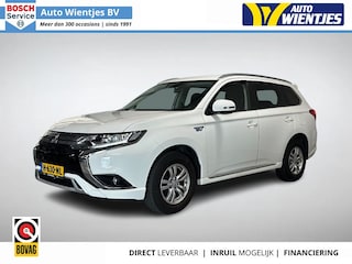 Mitsubishi Outlander 2.4 PHEV | Pure 4WD | Camera | Carplay | Trekhaak