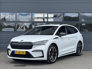 Skoda Enyaq IV 80 SPORTLINE (92% SOH) I GROOT ACCUPAKKET I WARMTEPOMP I NAVIGATIE I SCHUIF/KANTELDAK