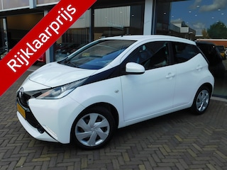 Toyota Aygo 1.0 VVT-i x-play