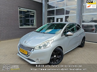 Peugeot 208 1.6 VTi Allure | Airco | Cruise | Navigatie | Bluetooth| Parkeersensoren Achter