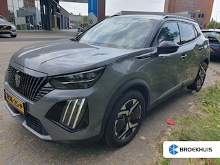 Peugeot 2008 1.2 Hybrid 145 GT | Automaat | Navigatie | Camera voor + achter | Massage | Stoelverwarming
